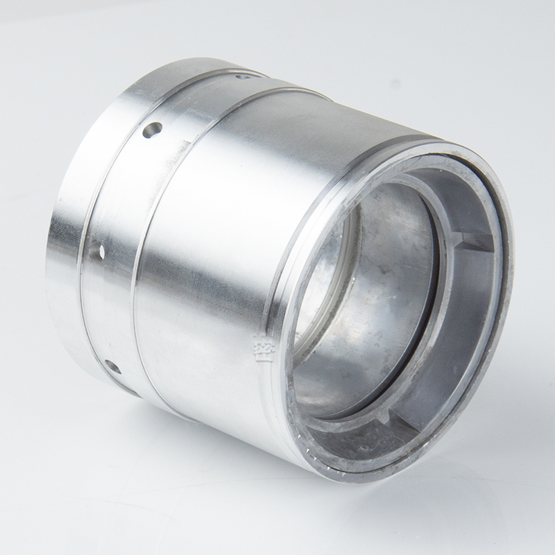 High-precision machined aluminum alloy die-casting components for focusing light housings